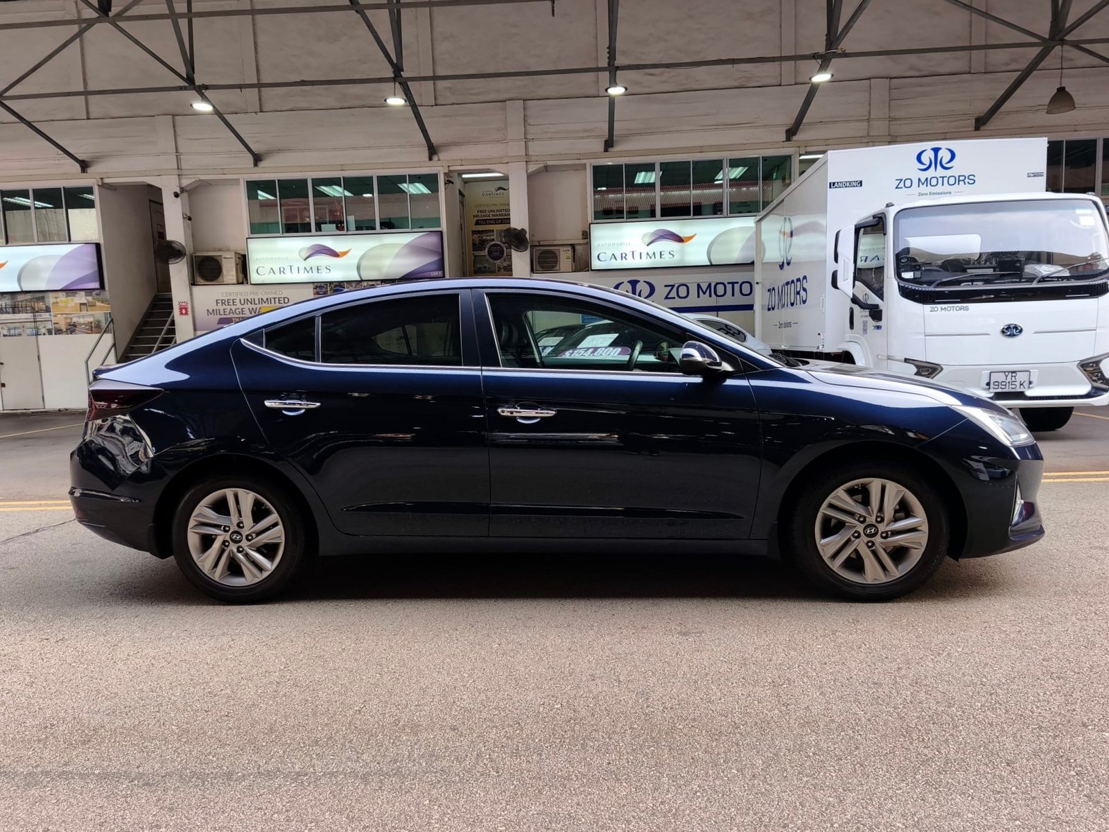 Hyundai Avante 1.6 GLS photo 4